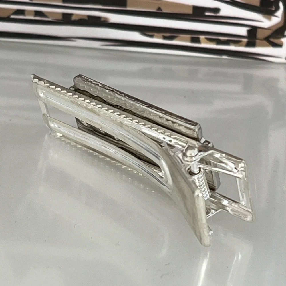 New Razor Blade Rhinestone Hair Clip - Picture 6 of 10